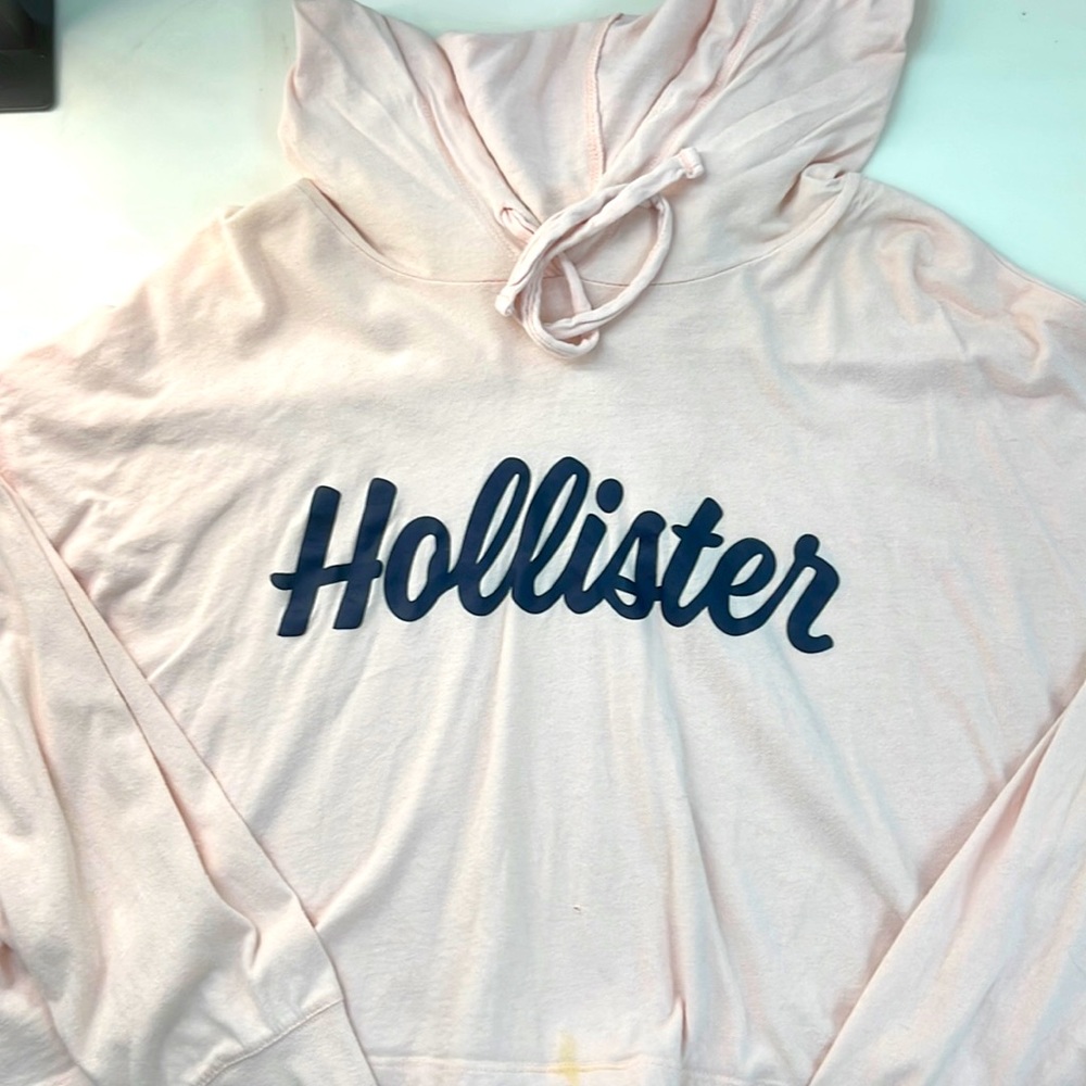 Cropped hoodie